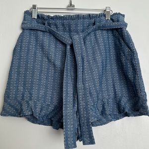 June & Hudson Womens Ruffled Tie Front Shorts